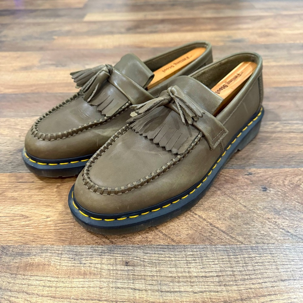 Dr Martens Men’s 9 Women’s 10 Adrian Tassel Loafers Olive Green